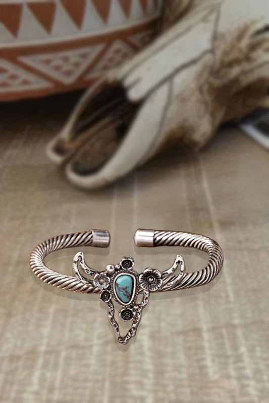 Vintage Western Turquoise Decorated Bull Head Design Bracelet