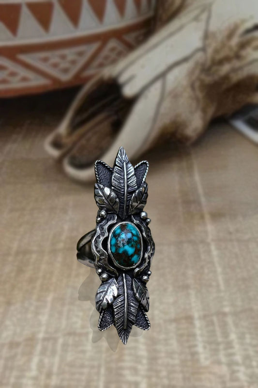 Vintage Feather Engraved Western Turquoise Ring