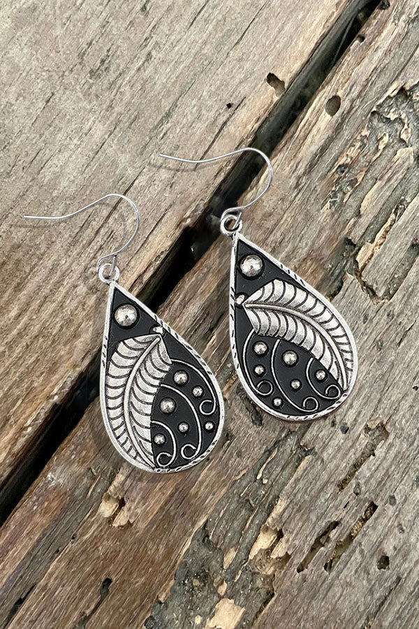 Vintage Filigree Leaf Earrings